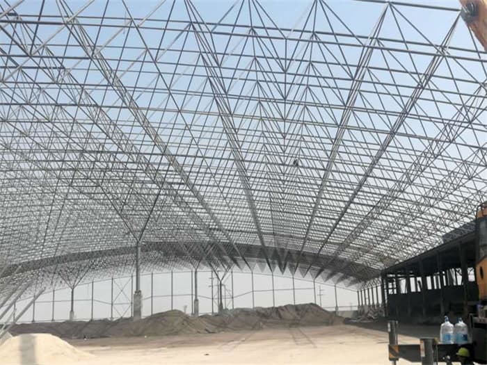 临沧钢厂料仓网架工程